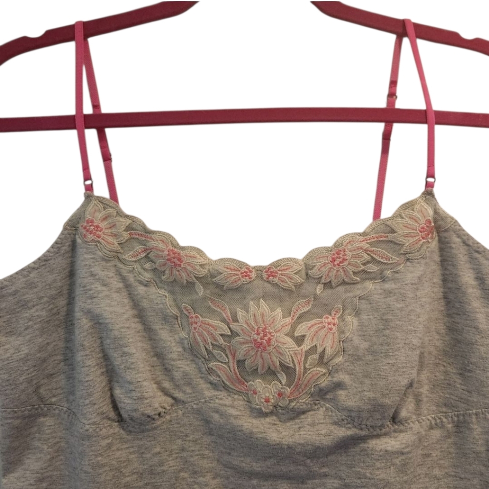 American Eagle Y2K Vintage Gray Top Pink Floral Embroidery
